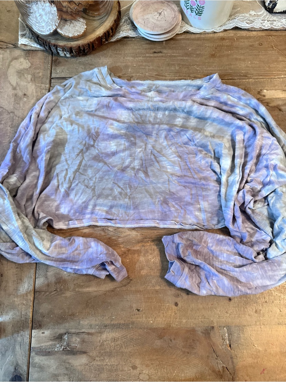American Eagle Outfitters Lavender and Light Blue Tie-Dye Cropped Top